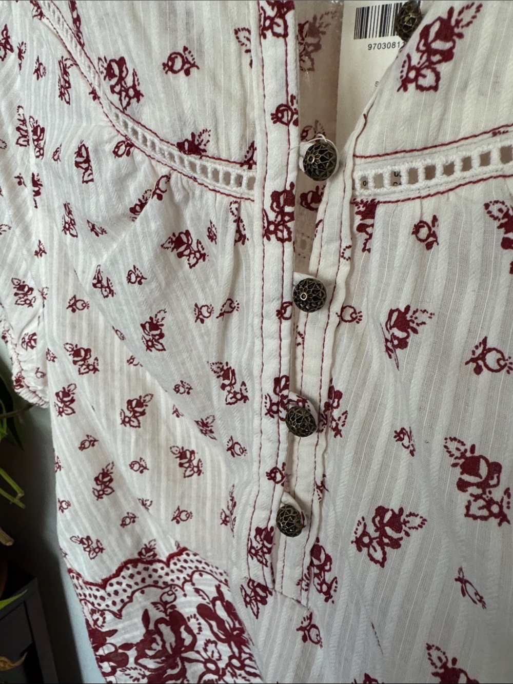 NWT Pilcro Cream Blouse with Burgundy Floral Bohemian Cotton Blouse Sz M - Picture 5 of 6